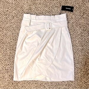 NWT VENTI6 Ivory faux leather wrapped tulip skirt belted women size L